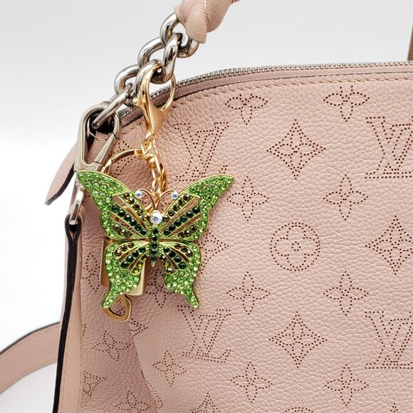 Auth Louis Vuitton Lock & Key with Unbranded Butterfly Charm, Keychain 090925 - Picture 3 of 8